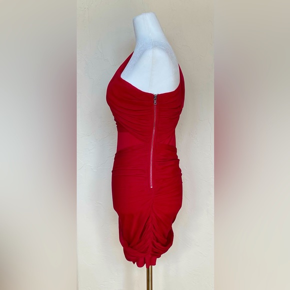 Alice + Olivia Red Ruched Bodycon Dress - Picture 4 of 9